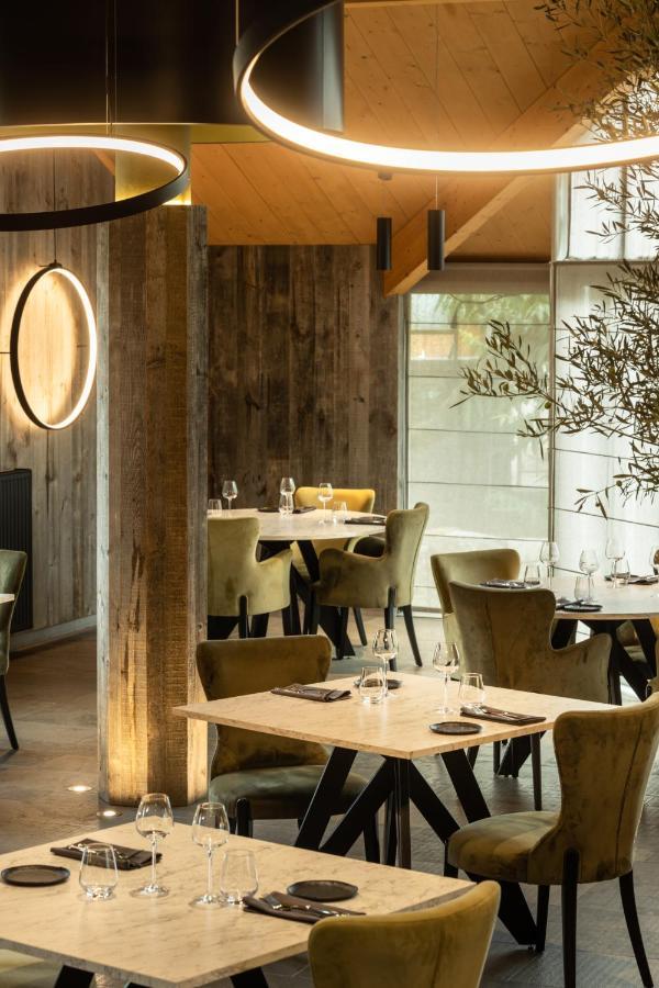 Logis Hotel Parenthese, Restaurant & Spa Chille Exterior foto